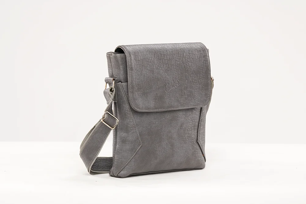 Cater 21-7-202328883